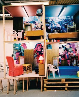 Thomas+Hirschhorn+Hotel+Democraty